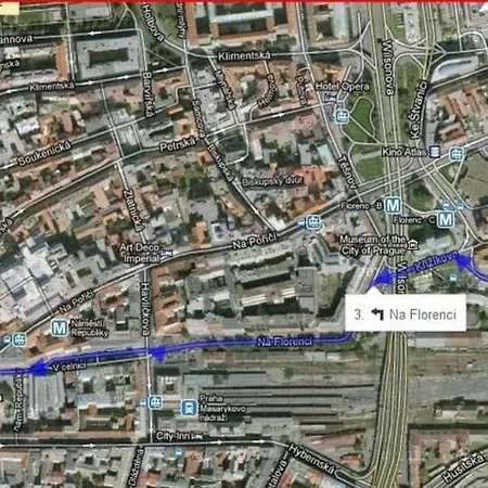 In The Center Of Old Town Homestay Prague