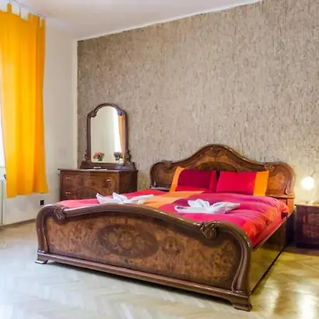 Homestay In The Center Of Old Town Prague